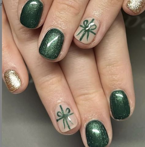 Green Holiday Nails, Christmas Gel, Press On Nails Short, Acrylic Nail Kit, Nagel Tips, Cute Christmas Nails, Christmas Gel Nails, Her Nails, Stick On Nails