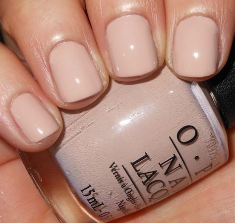 OPI Tiramisu For Two Opi Mimosas For Mr And Mrs Dip Powder, Opi Machu Peachu, Opi Tiramisu For Two, Tiramisu For Two, Almond Creme, Nude Polish, Golden Painting, Color Swatches, Pretty Good