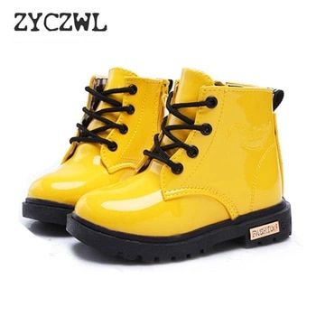 Boys Rubber Boots, Doc Boots, Fancy Sneakers, Rubber Boots Fashion, Kids Snow Boots, Fashion Comfortable, Girls Shoes Kids, Children Shoes, Boys Boots