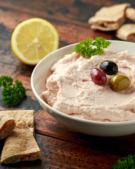 Taramosalata Recipe, Taramasalata Recipe, Greek Fish, Fiber Bread, Greece Food, Greek Dishes, Snacks Für Party, Yummy Dips, Food Processor