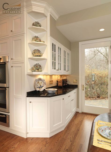 Fridge cabinet surround