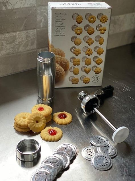 Speculaas with a Cookie Press – Bec's Table Cookie Press Recipes, Biscuit Press, Cookie Presses, Mooncake Recipe, Food Photography Dessert, Cookie Maker, Making Butter, Homemade Sweets, Cookie Press