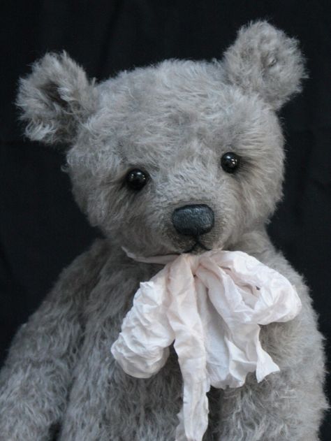 Grey mohair teddy bear Grey Teddy Bear, Old Teddy Bears, Mohair Teddy Bear, Organization Decor, Teddy Bears, Bears, Teddy Bear, Sewing, Grey