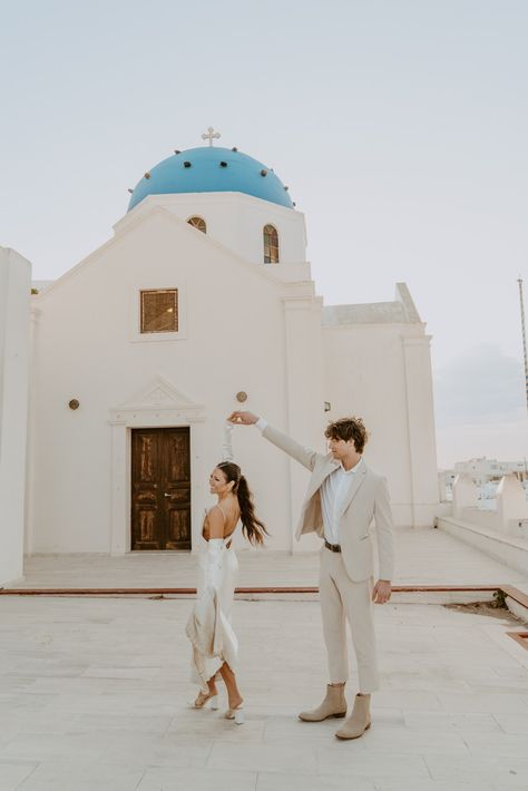 Destination Elopement in Santorini, Greece - Jenni Photo Co. Santorini Elopement, Photography Bucket List, Honeymoon Photos, Breathtaking Photography, Beautiful Skies, Winter Elopement, Santorini Wedding, Greece Wedding, Greek Wedding