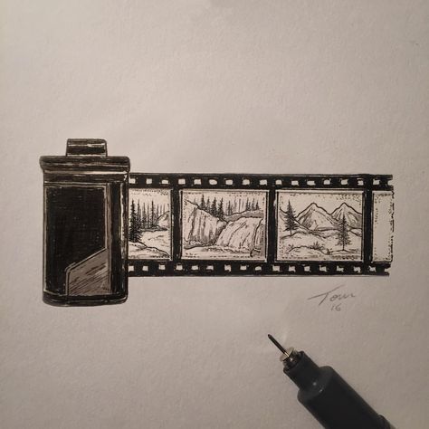 Film Roll Illustration, Natur Tattoo Arm, Camera Tattoos, Tiny Landscape, Camera Drawing, Camera Tattoo, Tattoo Zeichnungen, Landscape Tattoo, Tiny Tattoo