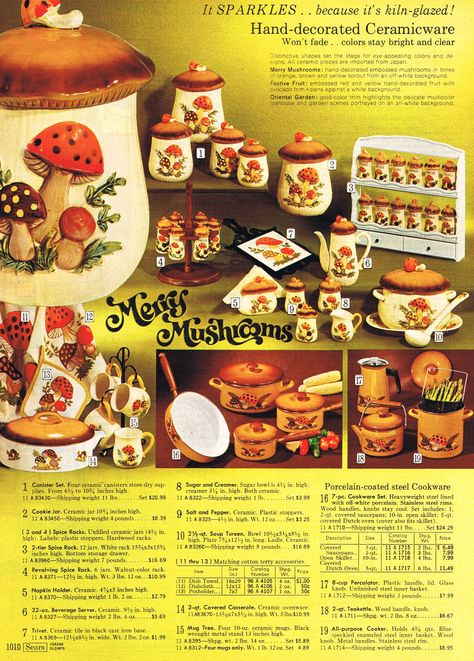 Sears' Merry Mushrooms, 1973 My grandmother had this set. She always had oatmeal cookies in the cookie jar :) Pinterest Cute, Merry Mushroom, 70s Kitchen, I'll Wait, Vintage Mushroom, The Seventies, Mushroom Decor, Vintage Kitchenware, Balcony Ideas