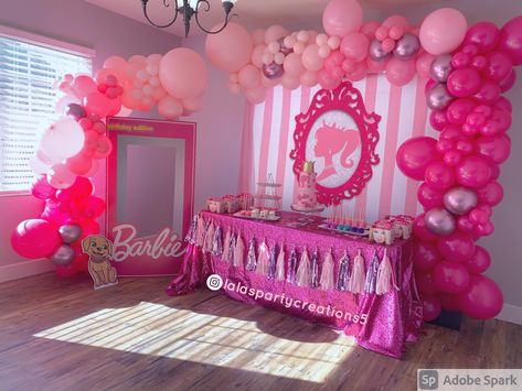 Barbie Party Treat Table, Barbie Theme First Birthday, Barbie Bday Decoration, Barbie Cake Table Decorations, Barbie Birthday Dessert Table, Barbie Treat Table Ideas, Barbie Birthday Treat Table, Barbie Candy Table Ideas, Barbie Birthday Party Table Decorations