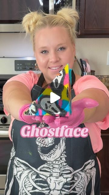 Ghostface cake sandwiches by @danicakesaz  #ghostface #ghostfacecake #halloween #halloweencake Ghostface Cake, Cake Sandwiches, Spooky Cake, Halloween Birthday Cakes, Ghost Cake, Movie Cakes, Velvet Cake Recipes, Ghost Faces, August 22