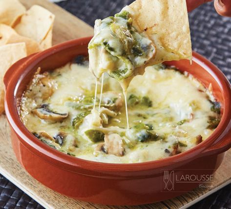 Queso fundido con champiñones y rajas ⋆ Larousse Cocina Tuna Marinade, Healthy Tuna Salad, Tuna Tataki, Mexican Night, Queso Fundido, Tuna Steaks, Teriyaki Sauce, Tuna Salad, Deep Dish