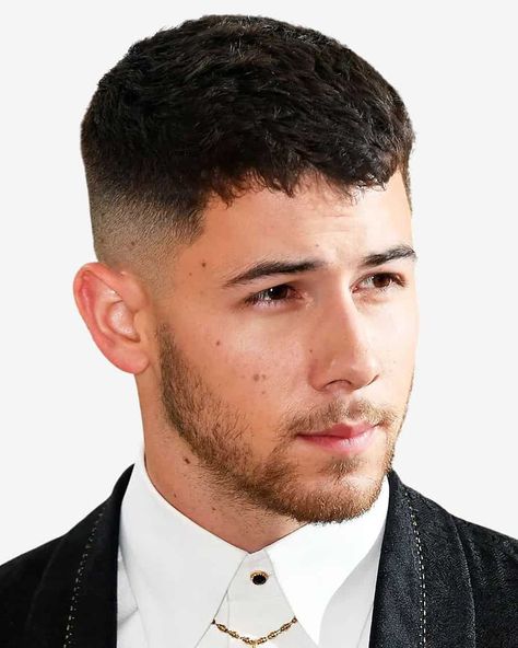 Nick Jonas with a short French crop haircut and high fade. This hairstyle was included in the article: French Crop Haircut: What It Is And The Best Styles For 2023, on MensFlair.com Nick Jonas Haircut, French Crop Haircut, Fat Face Haircuts, Very Short Hair Men, French Crop, Round Face Men, High Fade Haircut, Mens Haircuts Short Hair, Crop Haircut