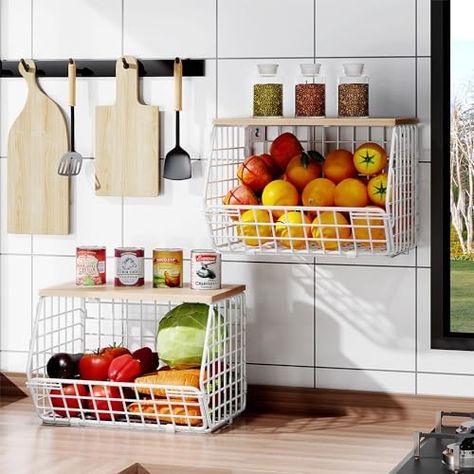 Bohemian Style Kitchen, Kitchen Pantry Organization, Potato Storage, Wire Fruit Basket, Produce Storage, Vegetable Stand, Basket Fruit, Wire Basket Storage, Bread Storage