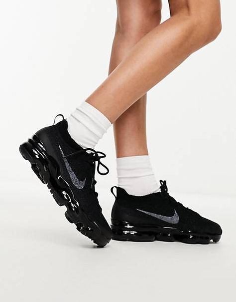 Nike Cortez Leather, Flyknit Trainer, Nike Air Vapormax 2019, Nike Air Max 200, Nike Air Vapormax Flyknit, Basket Noir, Nike Zoom Pegasus, Nike Sale, White Running Shoes