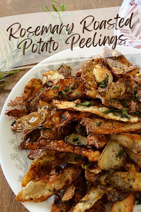 Pioneer Woman Roasted Potato Peels, Baked Potato Peels, Potato Peel Recipe, Air Fried Potato Skins, What To Do With Potato Peels, Air Fryer Potato Peels, Potato Peels Recipe, Amazing Potato Recipes, Potato Peels Uses For