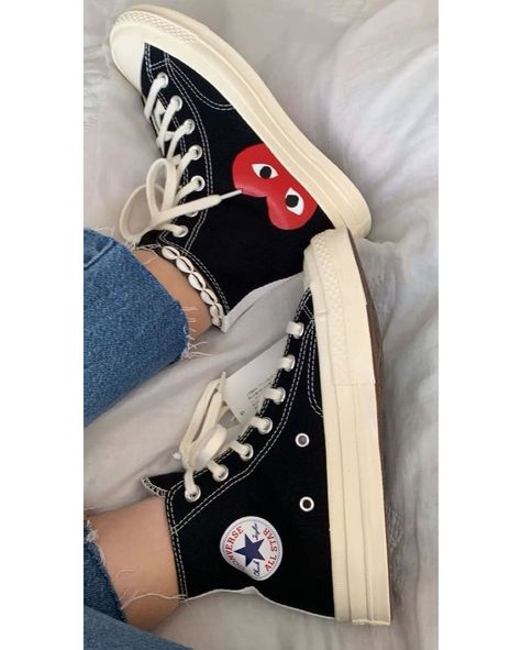 Lisa’s Instagram photo: “commes des garcon • • • • • • • • • • #fashion #igstyle #igfashion #igstyle #photooftheday #style #swag #commesdesgarcon…” Converse Haute, Dr Shoes, Cute Sneakers, Fresh Shoes, Hype Shoes, Shoe Inspo, Aesthetic Shoes, Swag Shoes, Pretty Shoes