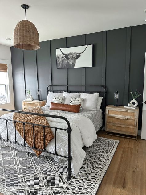 Modern Farmhouse Bedroom, Farmhouse Master, Accent Wall Bedroom, Spare Bedroom, Farmhouse Bedroom, Remodel Bedroom, Master Bedrooms Decor, Bed Room, My New Room