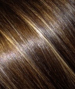 Lovely Dalliances: At Home Highlights with Revlon Frost & Glow Kit Highlight Your Own Hair, Diy Highlights Hair, At Home Highlights, Baby Highlights, Diy Highlights, Home Highlights, Drugstore Hair Products, Frosted Hair, Best Hair Dye