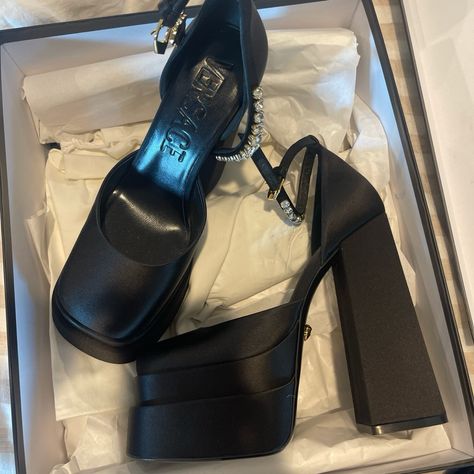 Brand New Versace Platform Heels. Authentic Never Worn. Size 39 Versace Shoes Aesthetic, Versace Heels Aesthetic, Shoe Inspo Heels, Versace Heels Platform, Black Versace Heels, Platform Heels Aesthetic, Versace Platform Heels, Baddie Heels, Branded Heels