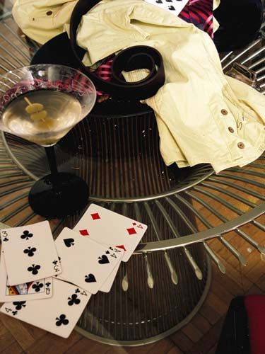 26 Steamy Summer Date Ideas Date Night Ideas Cheap, Em Aesthetic, Poker How To Play, Poker Hands Rankings, Summer Date Ideas, Cheap Date Ideas, The Mick, Poker Party, Casino Royale Party