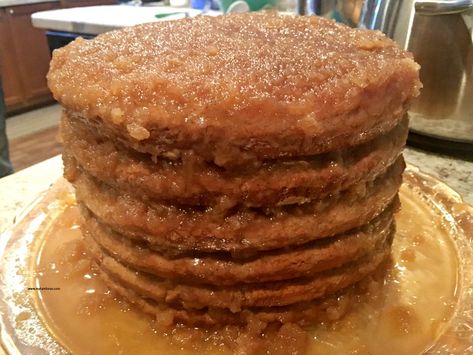 Ingredients For the apple filling 1 lb (4-5 apples) apples peeled and chopped Maple Apple Cake Recipe, Apple Stack Cake Recipe, Stack Cake Recipe, Apple Butter Cake, Apple Stack Cake, Stack Cake, Appalachian Recipes, Fresh Apple Cake, Homemade Apple Butter