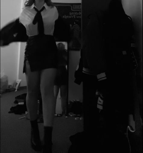 black and white image of a girl wearing black leather miniskirt with a little slit, white button up shirt, black skinny tie and black platform boots. the image cuts off at the neck The1975 Concert Outfit, The 1975 Aesthetic Outfit, The 1975 Concert Outfit Ideas, Matty Healy Aesthetic, 1975 Outfit, The 1975 Concert Outfit, 2014 Tumblr Grunge, Funny In A Foreign Language, The 1975 Tour