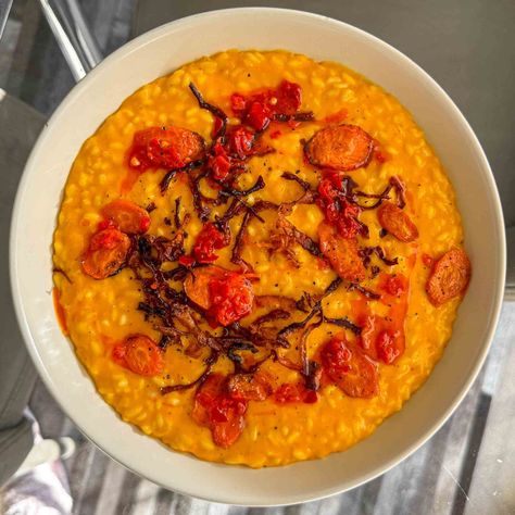 Roasted Carrot Risotto - Zena's Kitchen Caramelised Carrots, Carrot Risotto, Pineapple Coconut Smoothie, Caramelized Carrots, Tofu Burger, Creamy Risotto, Teriyaki Tofu, Roasted Carrot, Butter Pasta