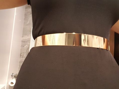 Wide Full Metal Waist Belt - Gold review(s) Gold Belts For Dresses Classy, Metal Waist Belt, Gold Belts For Dresses, Gold Belt Outfit, Gold Belt, Gold Belt Dress, Gold Waist Belt, Gold Metal Belt, Golden Belt