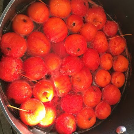 Spiced Crab Apple Recipes, Crab Apple Recipes, Crab Apple Jelly, Crab Apples, Canned Food Storage, Red Food Coloring, Crab Apple, Red Food, Cleaning Ideas