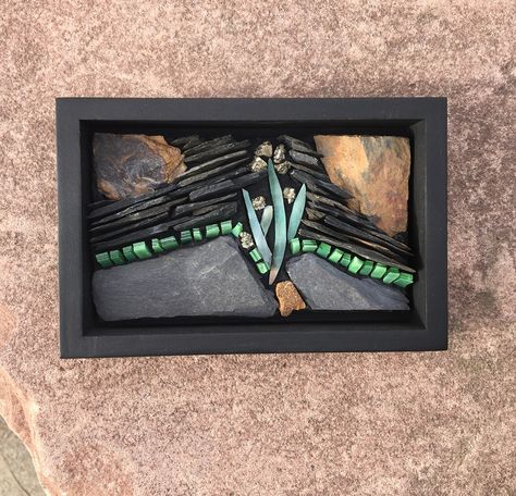 Slate Mosaic, Minerals Art, Stained Glass Mosaic Art, Slate Art, Inspirational Rocks, Glass Mosaic Art, Sticks And Stones, Black Shadow, Mosaic Wall Art