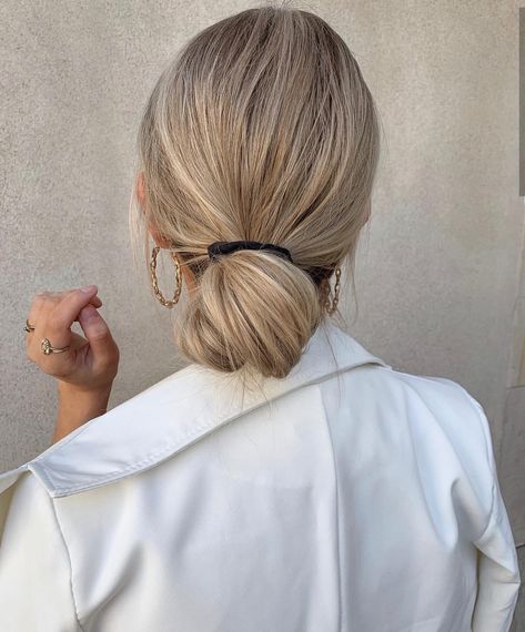 Casual Low Bun, Cut Her Hair, Low Bun, Good Hair Day, Hair Day, Bun Hairstyles, Pretty Hairstyles, Hair Goals, Cute Hairstyles