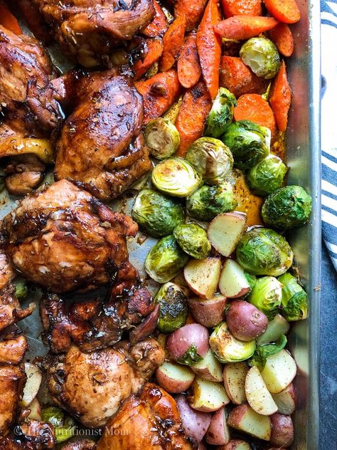 HONEY BALSAMIC CHICKEN THIGHS & VEGETABLES (SHEET PAN DINNER) - Nutritionist Mom Boneless Skinless Chicken Thigh Sheet Pan Recipes, Boneless Skinless Chicken Thigh Sheet Pan Dinner, Balsamic Chicken Thighs, Easy Sheet Pan Dinner, Honey Balsamic Chicken, Dinners Recipes, Sheet Pan Dinners Chicken, Easy Sheet Pan Dinners, Colorful Food