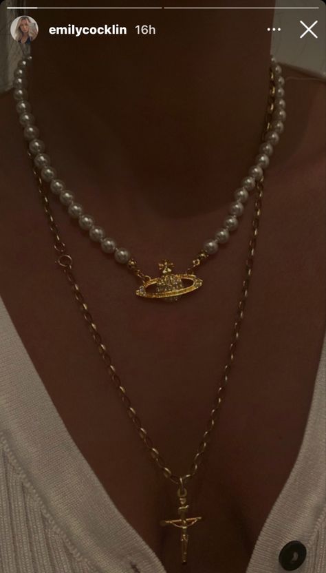 Vivian Westwood Aesthetic, Vivienne Westwood Aesthetic, Westwood Aesthetic, Vivienne Westwood Saturn, Saturn Pearl Necklace, Vivienne Westwood Pearl Necklace, Vivian Westwood, Vivienne Westwood Necklace, Westwood Necklace