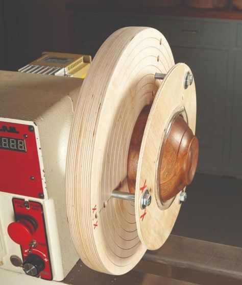 Fun Woodworking Projects, Wood Lathe Chuck, Woodturning Ideas, Wood Turned Bowls, Lathe Chuck, Woodturning Tools, Bowl Turning, Wood Turning Lathe, Barn Wood Projects