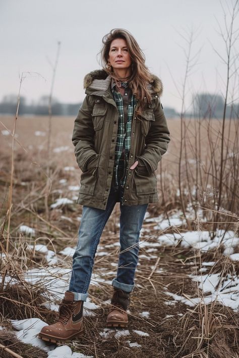 10 Casual Winter Outfits for Women Over 40! Homestead Women Outfits, Fall Outfits Country Casual, Mountain Town Outfit Fall, Women Outdoor Outfits, Outdoor Winter Date Outfit, Maine Winter Outfits, Fall Uniform Outfits, Maine Style Outfits, Mountain Casual Outfits