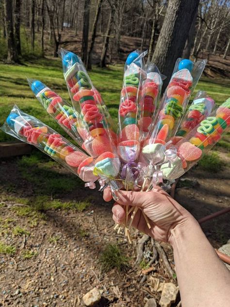 10 XL Candy Kabob Fun Sweet and Sour Birthday Party Favors | Etsy Turkey Candy For Party, Gummy Candy Kabobs, Outdoor Birthday Party, Candy Kabobs, Sweet Bouquet, Candy Party Favors, Candy Sticks, Candy Decorations, Birthday Candy