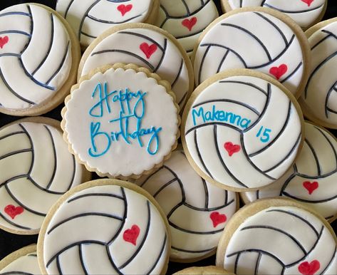 Volleyball Cake Pops, Volleyball Treats, Ideas For Senior Night, Volleyball Cookies, Volleyball Cake, Night Volleyball, Volleyball Birthday, Club Volleyball, Senior Night Ideas