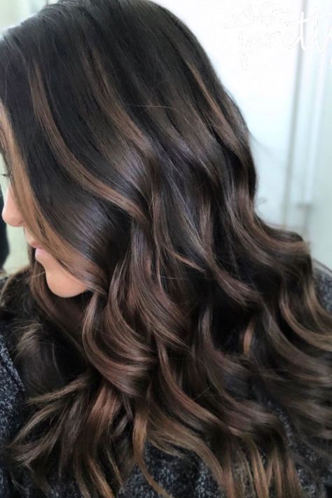 We pulled the top 5 trends this winter for brunettes. If you're looking to add some dimension to your hair, take inspo from @hairbycrisandrade Sunkissed Hair Highlights, Cherry Brown Hair, Espresso Hair Color, Sunkissed Hair Brunette, Brown Hair With Lowlights, Sunkissed Hair, Light Brunette Hair, Highlights For Dark Brown Hair, Hair Color Caramel