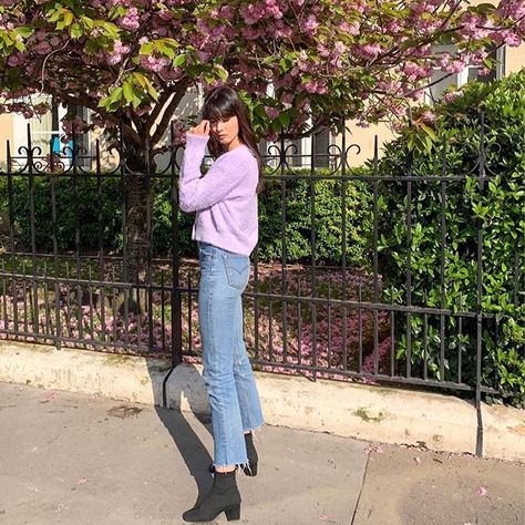 Lavender sweaters 💜 @prandoclara Purple Sweater Outfit, French Wardrobe Basics, Lilac Cardigan, White Linen Skirt, Parisian Look, Winter Sweater Outfits, Lavender Sweater, French Wardrobe, Closet Sale