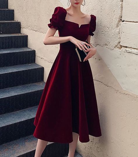 Dark Red Bridesmaid Dresses, Short Sleeve Prom Dresses, Red Evening Dresses, Wardrobe Change, Dark Red Dresses, Burgundy Dresses, Red Bridesmaids, Floor Length Prom Dresses, Color Rush