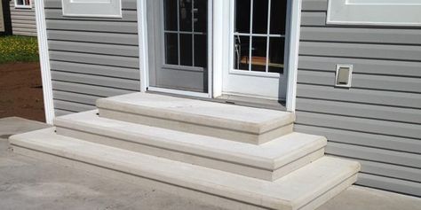 Front Porch Concrete Steps, Concrete Entry Steps, Round Porch Steps, Concrete Steps Front Door, Poured Concrete Steps, Backyard Stairs From House, Concrete Stairs Outdoor, Backyard Steps, Cement Steps