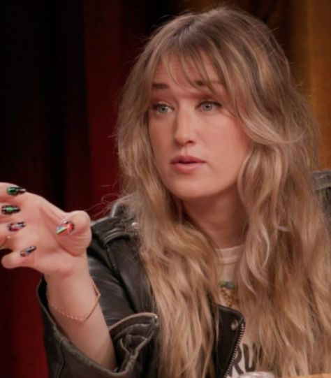 Ashley Johnson Hair, Ashley Johnson Critical Role, Ashley Johnson, Harvey Specter, Critical Role, Hair Inspo, Celebrity Crush, Hair Inspiration, Hair