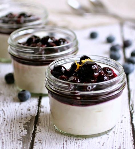 Goat Cheese Mousse with Blueberry Compote Goat Cheese Mousse, Cheese Dessert Recipes, Blueberry Goat Cheese, Cheese Mousse, Mousse Dolce, Goat Cheese Recipes, Blueberry Compote, Berry Compote, Full Fat Yogurt