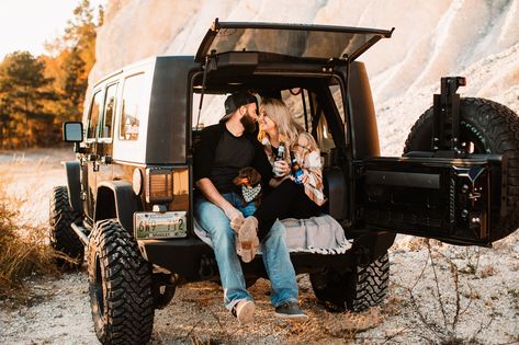 Jeep Photos, Anniversary Photoshoot, Engagement Announcement, Couple Photoshoot Poses, Gatlinburg, Photoshoot Poses, Couples Photoshoot, Jeep Wrangler, Couple Photography