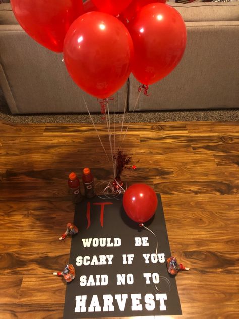 Halloween Asking Out Ideas, Harvest Dance Asking Ideas, Fall Dance Asking Ideas, Halloween Poster Ideas For School Dance, Monster Mash Dance Poster Ideas, Fall Dance Poster Ideas, Halloween Dance Posters, School Dance Asking Ideas, Sadies Poster Ideas Boyfriend