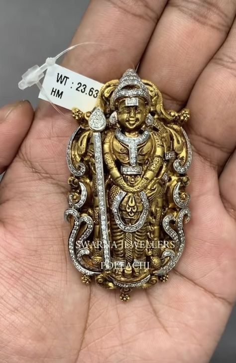 New Gold Jewellery Designs, Diamond Pendent, Gold Mangalsutra Designs, Lord Murugan, Gold Mangalsutra, Biker Jewelry, Mens Gold Jewelry, Mangalsutra Designs, Embroidery Neck Designs