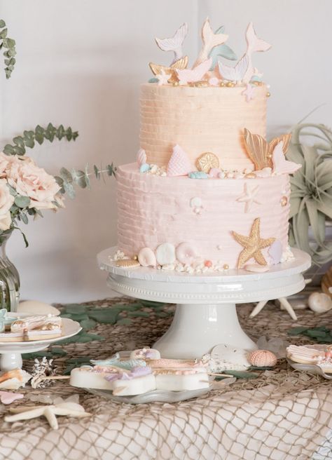 Mermaid Cake Ideas, Whimsical Mermaid, Boho Mermaid, Mermaid Birthday Party Decorations, Mermaid Theme Birthday Party, Sea Cakes, Ocean Birthday, Under The Sea Birthday, Sea Birthday Party