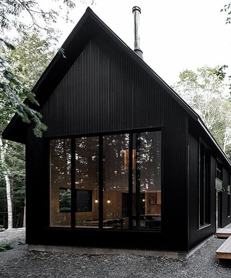 Happy Architecture, Chalet Modern, Cabin Forest, Corrugated Metal Siding, Nordic Architecture, Black Cabin, Black Cottage, Black Houses, Metal Siding