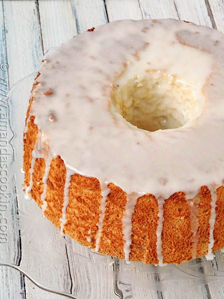 Angel Food Cake with Powdered Sugar Glaze Angel Food Cake Glaze, Angel Food Cake Icing, Angel Food Cake Frosting, Daffodil Cake, Powdered Sugar Glaze, Glaze For Cake, Cake Frosting Recipe, Sugar Frosting, Sugar Glaze