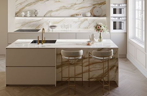 LX Hausys Teracanto Surface | Kitchen & Bath Business Calcatta Quartz Kitchen, Calacatta Gold Kitchen, Kitchen Color Scheme, Replacing Kitchen Countertops, Porcelain Slab, Mcm Kitchen, Quartz Kitchen Countertops, Kitchen Colour Schemes, Quartz Kitchen