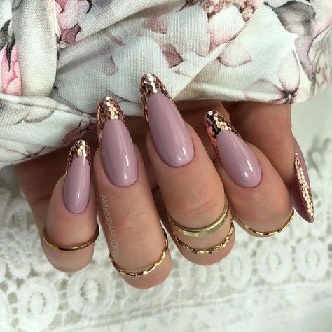 50+ Cute New Years Eve Nails That Are Super Trendy! - Prada & Pearls Nail Ideas For Fall, Glitter French Nails, New Years Nail Designs, Elegant Manicure, New Years Eve Nails, Matte Nail Polish, Valentine Nail Art, Galaxy Nails, Almond Nail