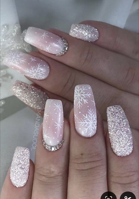 Winter Nails 2023, Glitter Nail Designs, Glitter Nails Acrylic, Fancy Nails Designs, Christmas Gel Nails, Valentine Nails, 50 Christmas, Short Acrylic Nails Designs, Nail Designs Glitter